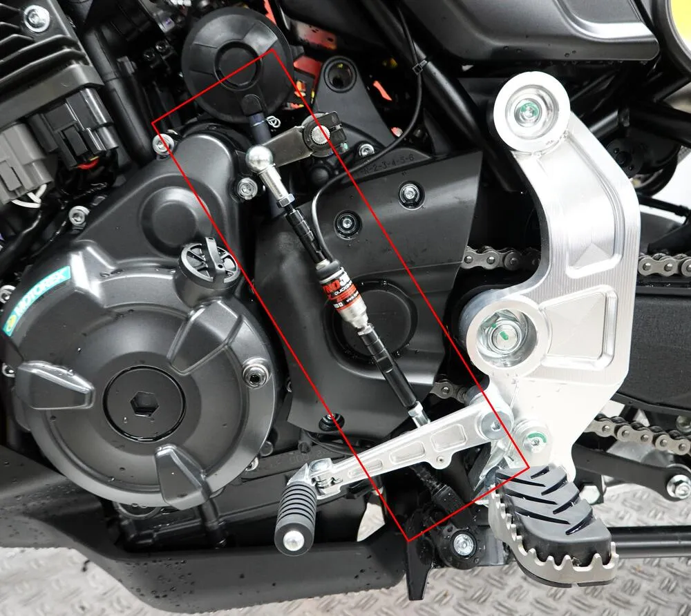 TMP_Quickshifter___Schaltautomat_Set___Fantic_Caballero_700_2023___9431_am_Motorrad TMP Quickshifter / Schaltautomat Set - Fantic Caballero 700 2023-