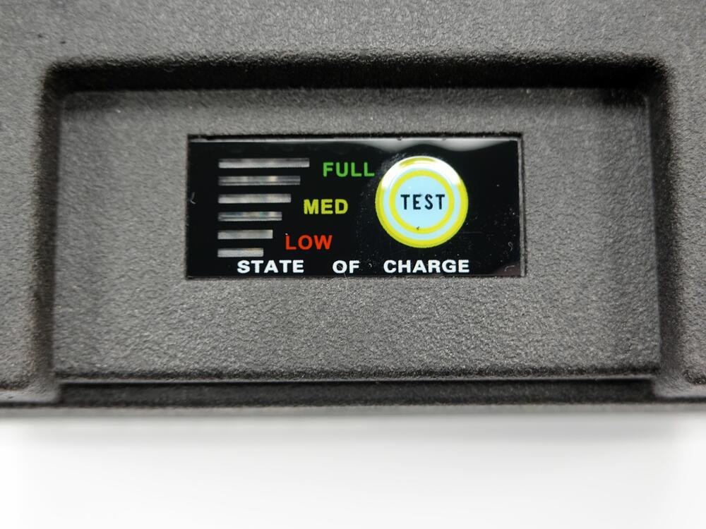 Shido-LTZ5S-Lithium-Ionen-Batterie-12V-LiFePO4-4881-tester