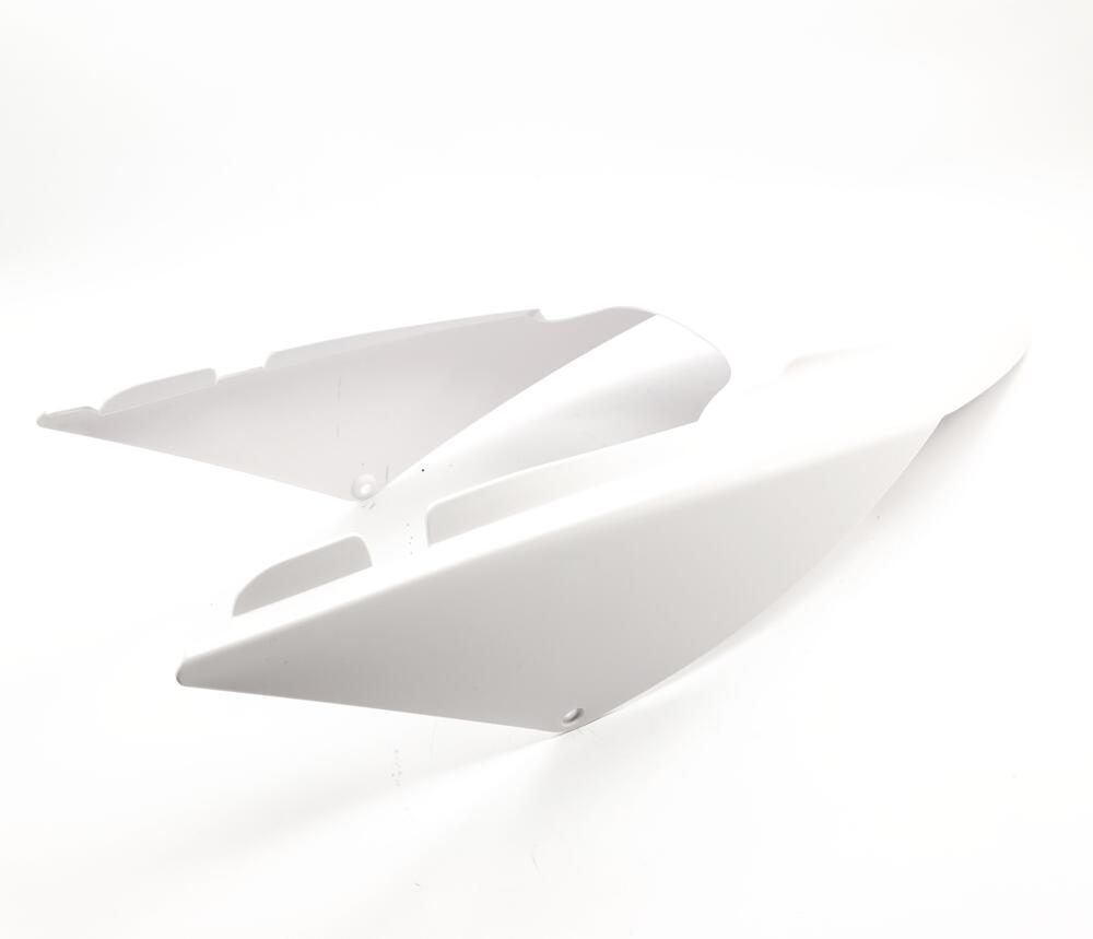 Fantic-Heckverkleidung-2017-hinten-weiss-04046005 Fantic Heckverkleidung 2017 hinten weiß - 04046005