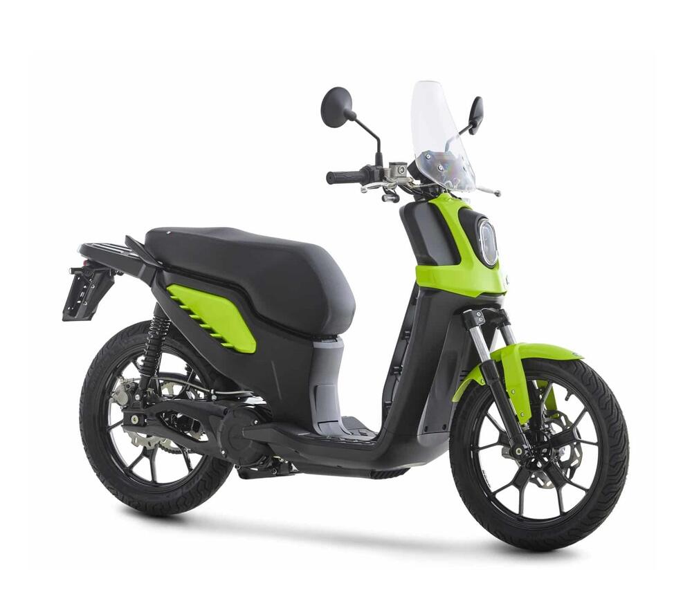 Fantic-ISSIMO-City-45-L1-E-Roller-1 Fantic Issimo City