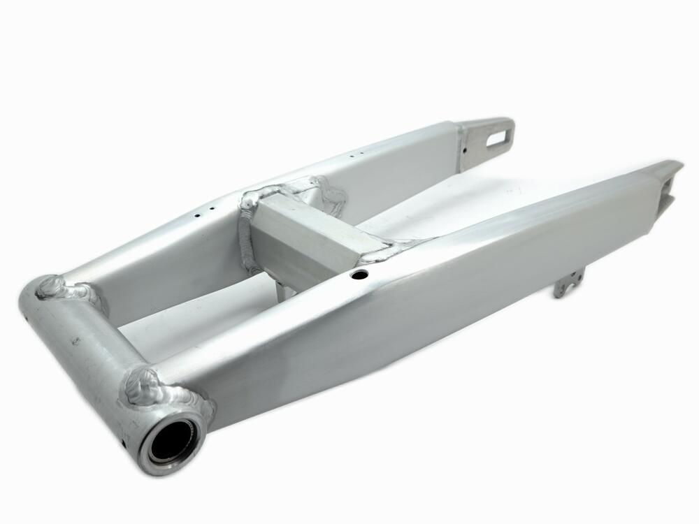 Fantic-Schwinge-Aluminium-02134005