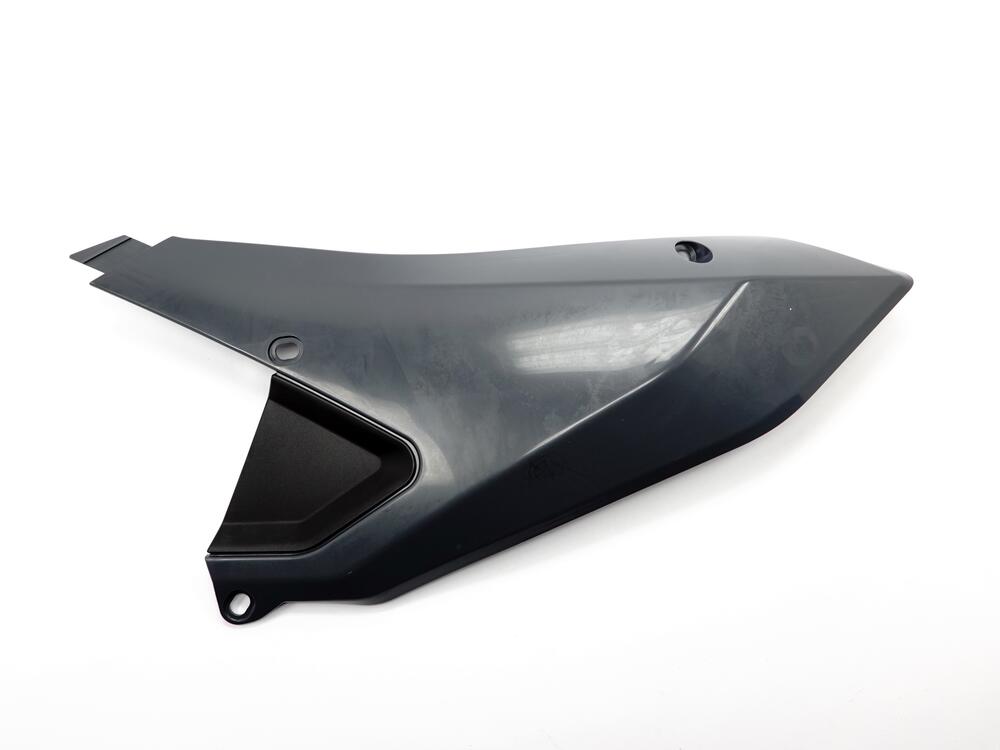 Fantic-Original-Seitenverkleidung-links-grauschwarz-XXF-450-2023-09720005 Fantic Original Seitenverkleidung links grau/schwarz - XXF 450 2023-  09720005